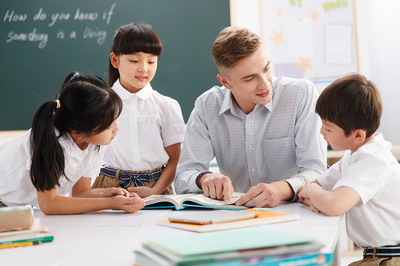 迪士尼英語(yǔ)關(guān)停,線下培訓(xùn)機(jī)構(gòu)將駛向何方?